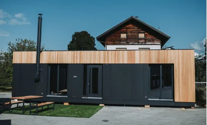 Fotografije modularne hiše Cubie Life so prispele!