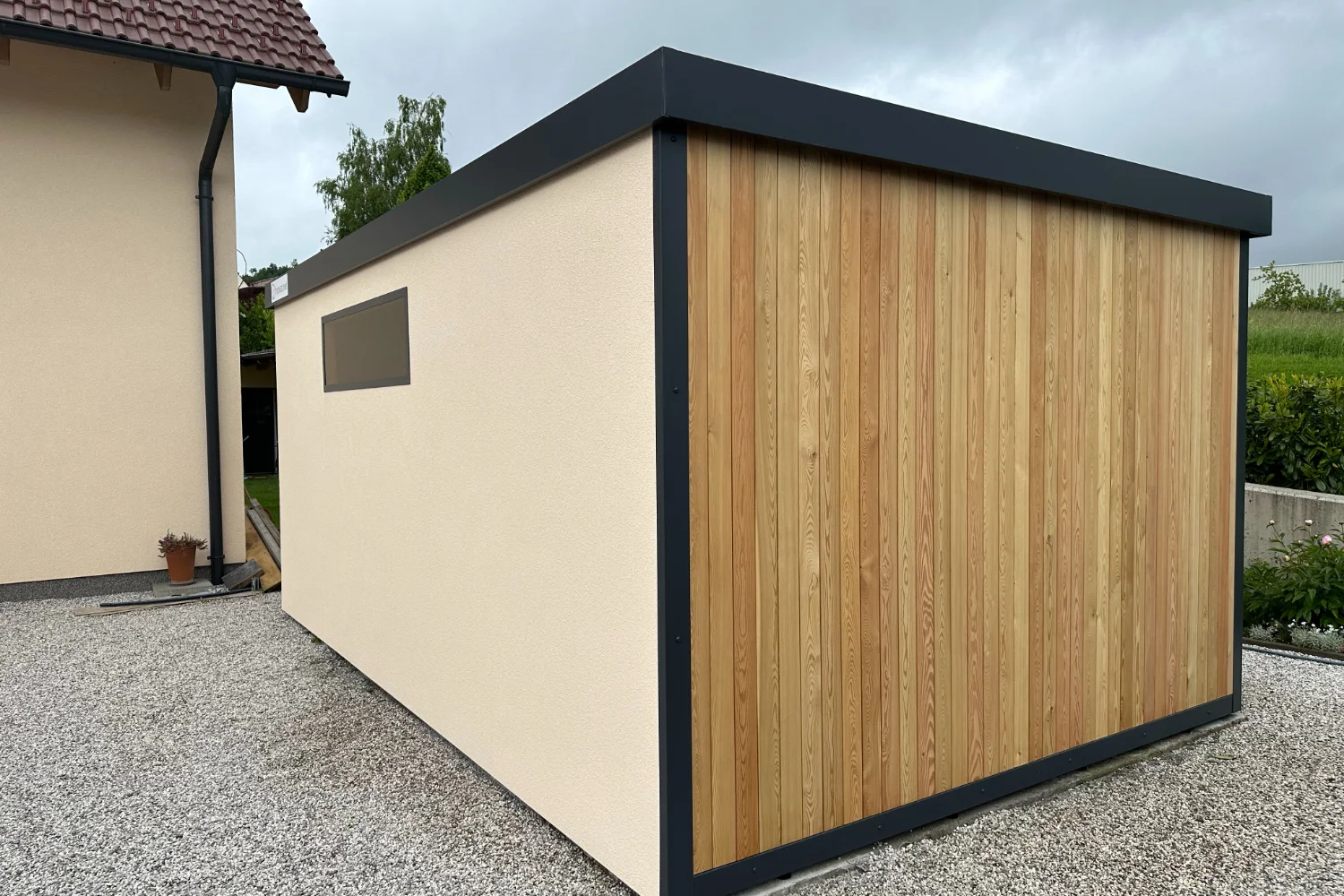 Moderne vrtne ute