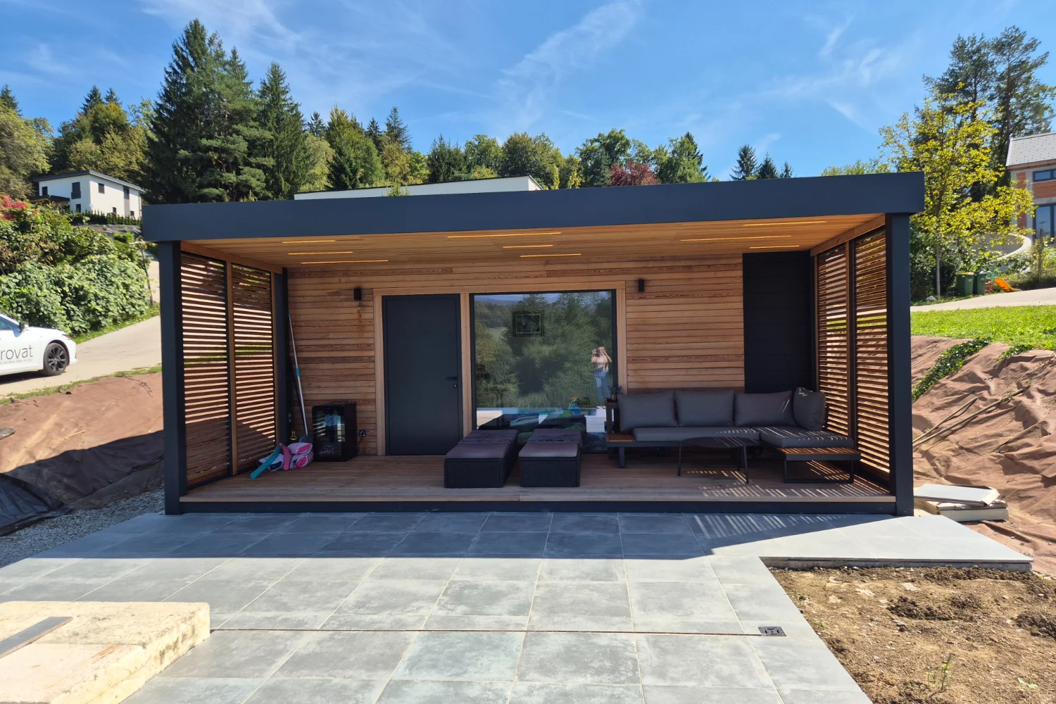 Modularna hiša s teraso