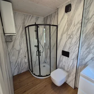 kopalnica v tiny house