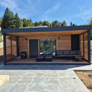 Modularna hiša s teraso