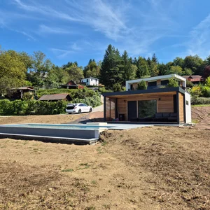 Modularna hiša v naravi