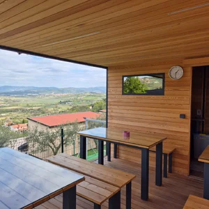 pogled s pergole